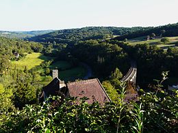 La vallée du Manaurie vue depuis le château de Miremont.
