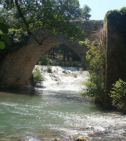 Pont ancien sur le Caramy-31.JPG