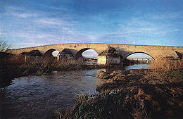 Pont romain sur l'Ofanto à Canosa di Puglia.