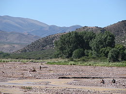 Le lit presque à sec du río Grande de Jujuy, à Humahuaca.