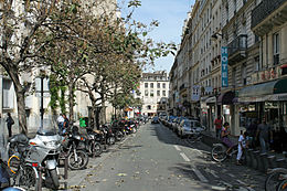 Vue de la rue de Mazagran, depuis le boulevard de Bonne-Nouvelle.