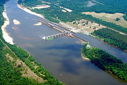 La rivière près du barrage de Coffeeville