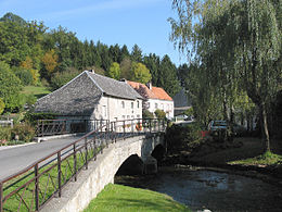 Un pont sur le Flavion, à Weillen