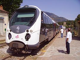 Le train 23 en gare de Corte