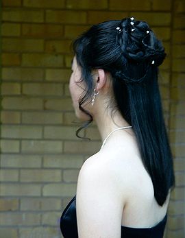 Asian woman shoulder.jpg
