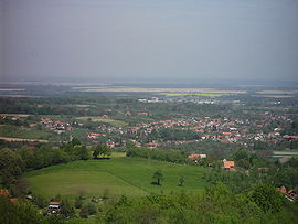 Blick von oben auf Orahovica.jpg
