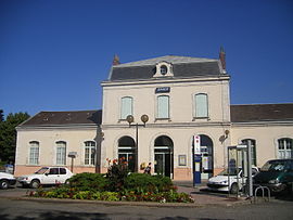 Façade extérieure, gare de Gaillac (2007)