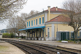 Gare-de-Crest-01.jpg
