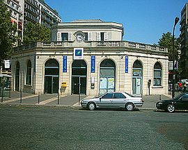 Gare de Courcelles-Levallois.jpg