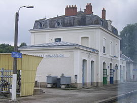 Le bâtiment voyageurs de la gare de Saillat - Chassenon.
