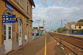 Hochfelden ( Bas-Rhin ), gare SNCF.jpg