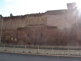 La Porta Praetoria murée