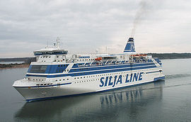 Silja Festival arrivant dans le port de Mariehamn