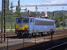Une locomotive en gare de Kelenföld.