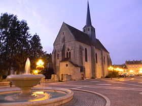 Église Saint-Clair-Saint-Léger de Souppes-sur-Loing.jpg