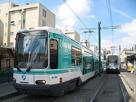 Les rames TFS n°106 et 203 à Noisy-le-Sec RER