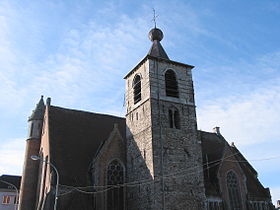 L'ancienne église St-Médard et son clocher, appelé tour de la Bourlette.