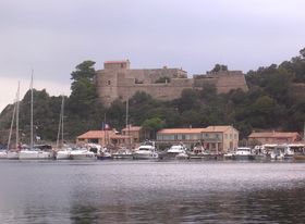 2008 Port Cros Fort du Moulin.JPG