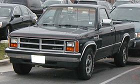 87-90 Dodge Dakota.jpg
