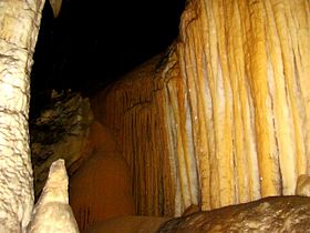 Image illustrative de l'article Grotte de l'Aguzou
