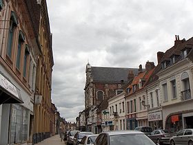 Rue de Saint Omer avec la Chapelle Saint Jacques