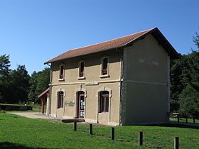 L'ancienne gare de Sadirac le long de la piste Roger Lapébie