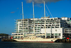Athena in Auckland (448127613).jpg