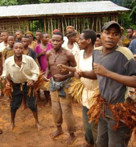 Baka dancers June 2006.jpg