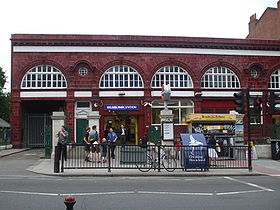 Belsize Park stn building.JPG