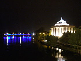vue du pont Wilson, du nuit.