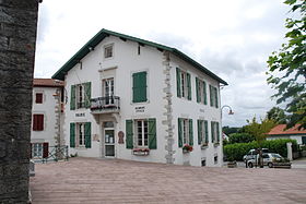 La mairie de Briscous