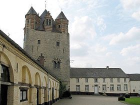 Le donjon et le château-ferme de Moriensart