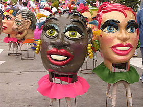 Têtes en Papier Mâché du Carnaval de Negros y Blancos de Pasto