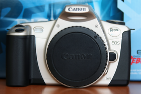 Image illustrative de l'article Canon EOS 300