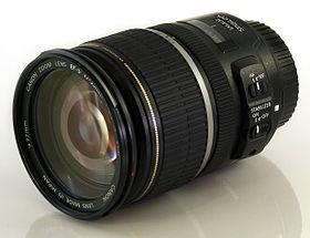 Image illustrative de l'article Canon EF-S 17-55mm