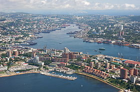 Center of Vladivostok and Zolotoy Rog.jpg