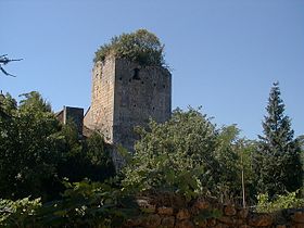 Le donjon du château de Baneuil