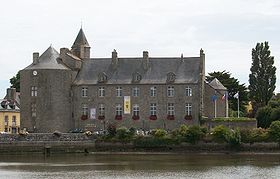 Le château servant aussi d'hôtel de ville.