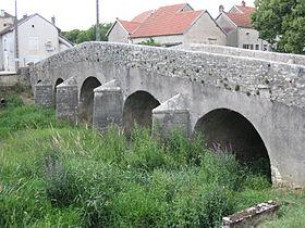 pont sur la Vingeanne à Choilley