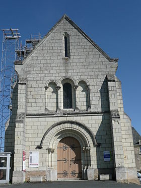 Cisay - Eglise 1.jpg