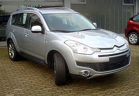 Citroën C-Crosser - Peugeot 4007 - Mitsubishi Outlander