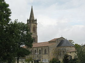 Vue sur le village et l'église