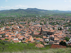 Vue panoramique de la commune de Cournon-d’Auvergne