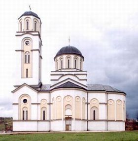 L'église Saint-Basile d'Ostrog à Dobrinja