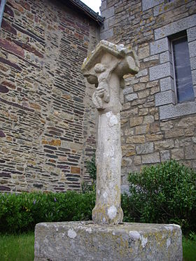 Croix Néant-sur-Yvel.jpg