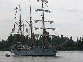 Armada 2003