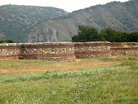 Murs de la forteresse de Diana