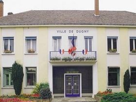 Le mairie de Dugny