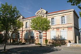 École primaire de Charleval.
