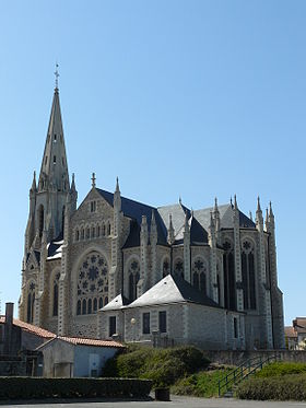 Image illustrative de l'article Église Notre-Dame-de-l'Assomption d'Aigrefeuille-sur-Maine